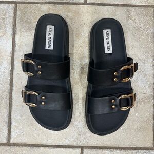 Steve Madden Black Double-Buckle Sandals - 7.5 shoe size
